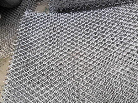 菱形鋼絲網(wǎng)